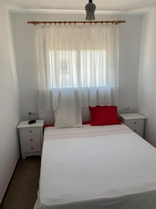 Precioso Apartamento Con Vista Al Mar Калафел Екстериор снимка