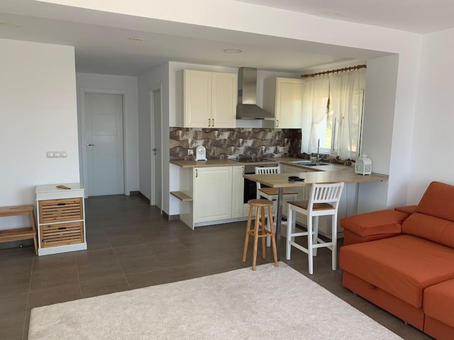 Precioso Apartamento Con Vista Al Mar Калафел Екстериор снимка